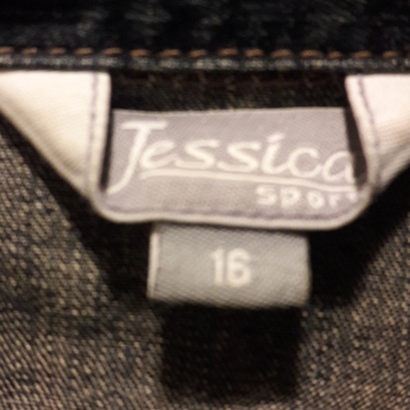 Jean jacket - Picture 2 of 4